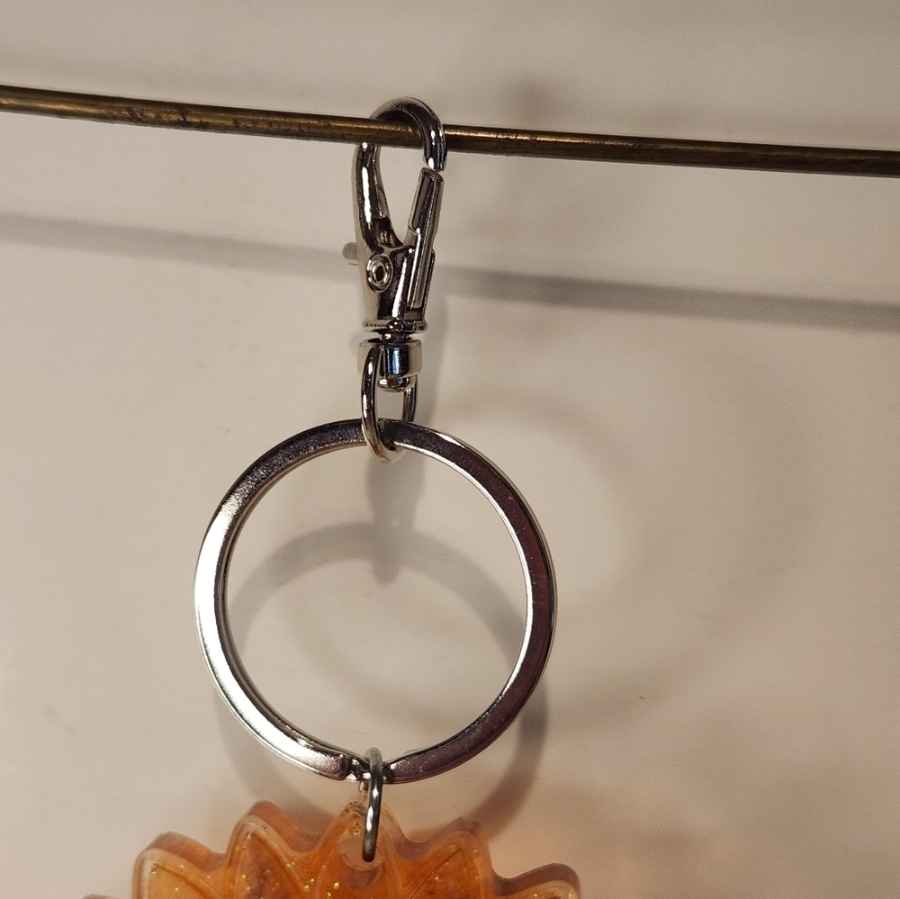 5 1/2” Handmade Resin Glitter Sunflower Keychain - Picture 3 of 6